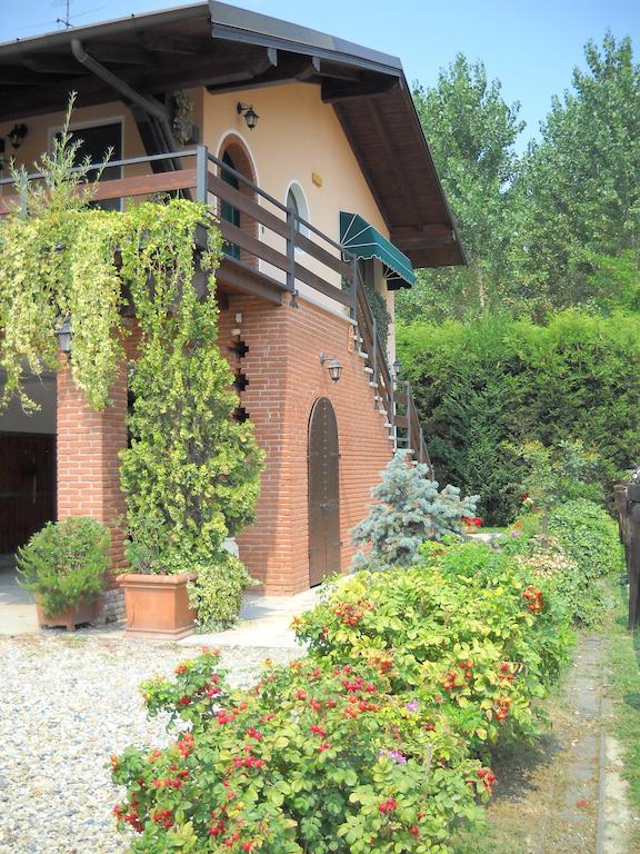 Agriturismo Maiocchi Villa Borgarello Buitenkant foto
