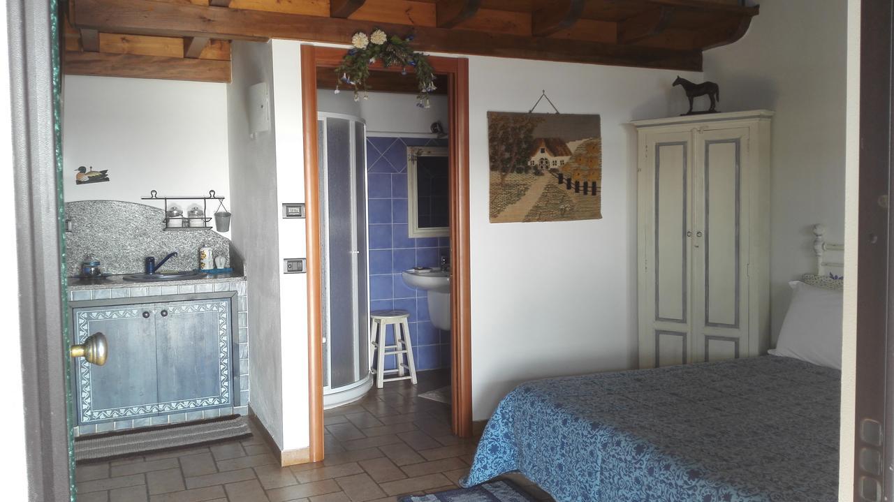 Agriturismo Maiocchi Villa Borgarello Kamer foto